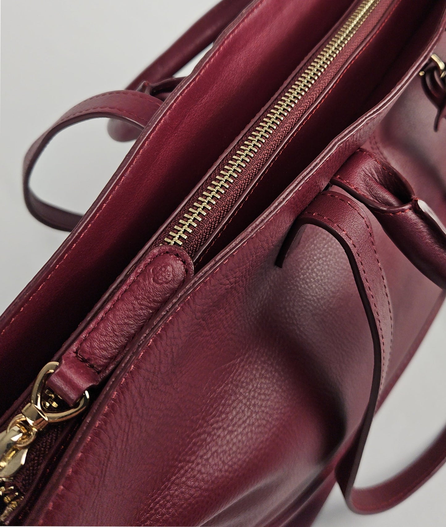 Victoria Large Leather Tote Bag. Handmade by artisans
